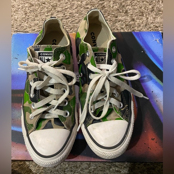 COPY - Army Chuck Taylor Sneakers - Picture 1 of 5